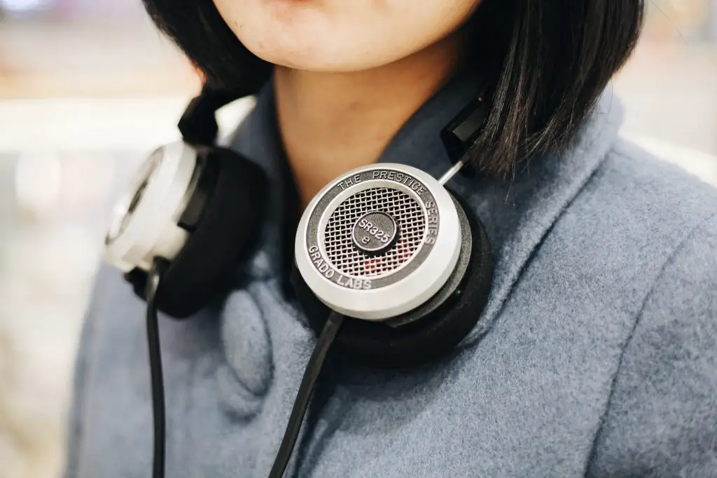  Listen To Optimistic Podcasts Or Audiobooks
