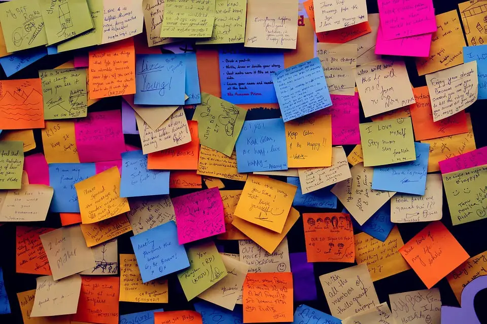  Post-it Notes