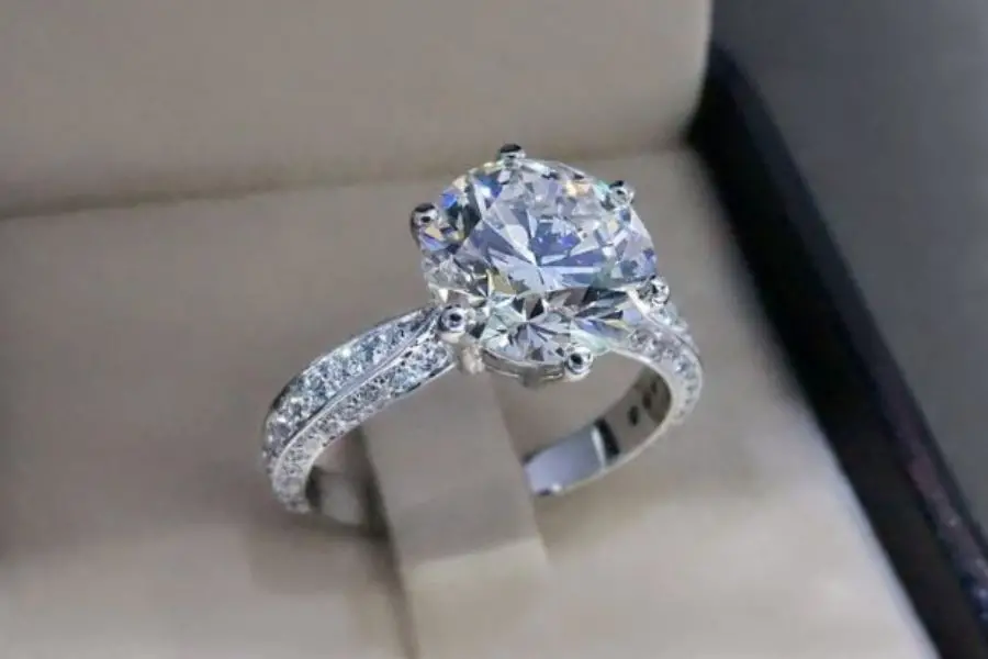 Tiffany engagement Ring