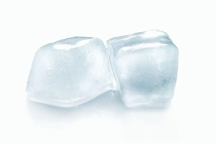  Ice cubes