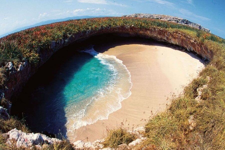 Hidden Beach (Mexico)